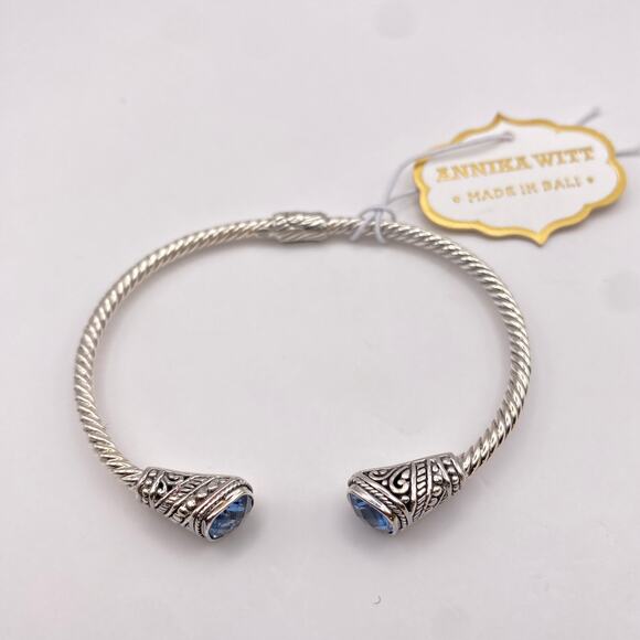 NWT ANNIKA WITT Sterling silver Textured Hinged Blue Topaz Bracelet Made in Bali - Picture 4 of 9